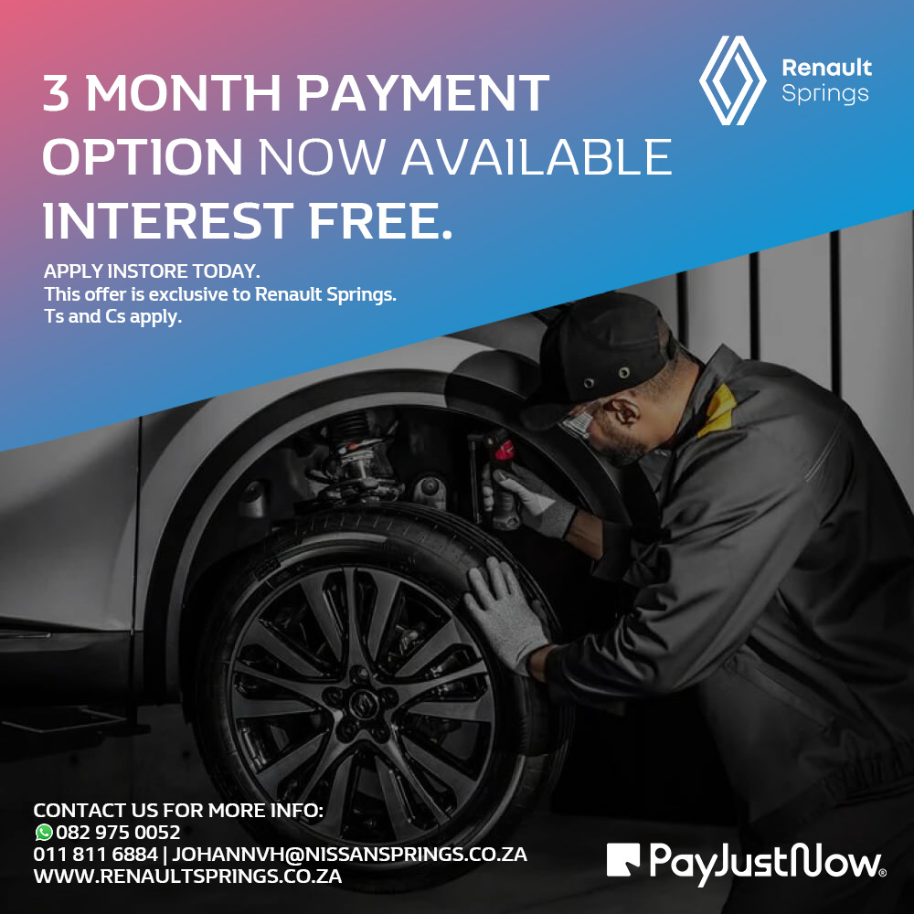 Mechanic working on a car wheel under a blue diagonal banner promoting Renault Springs’ 3‑month payment option, interest‑free; includes contact details and logos.
