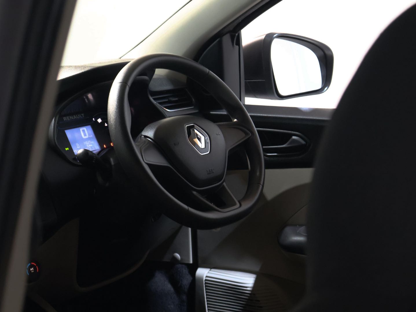 #image_title