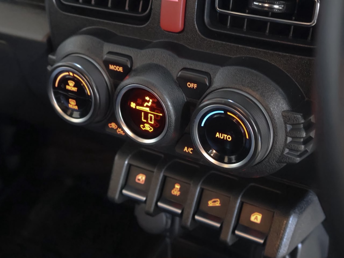 #image_title